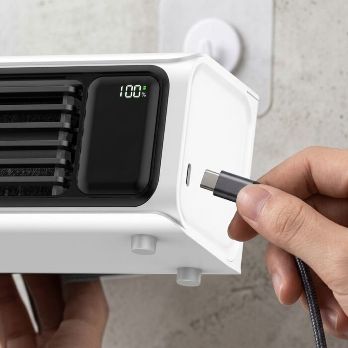 Koolura per USB-C anschließen